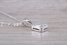 Load image into Gallery viewer, Elegant Diamond Necklace