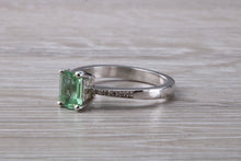 Load image into Gallery viewer, Brazilian Paraiba Tourmaline and Diamond set Platinum Ring