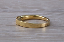Load image into Gallery viewer, Emerald cut Diamond set 18ct Yellow Gold Ring