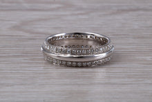 Load image into Gallery viewer, Very Dressy Double Full Circle Diamond set Band