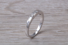 Load image into Gallery viewer, Traditional Half carat Baguette and Round cut Diamond Band