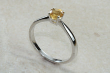 Load image into Gallery viewer, Quarter carat Citrine set White Gold Ring