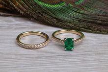 Load image into Gallery viewer, Emerald and Diamond Bridal Rings Set