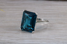 Load image into Gallery viewer, Large 14ct London Blue Topaz set White Gold Ring