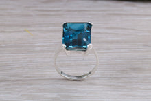 Load image into Gallery viewer, Large 14ct London Blue Topaz set White Gold Ring