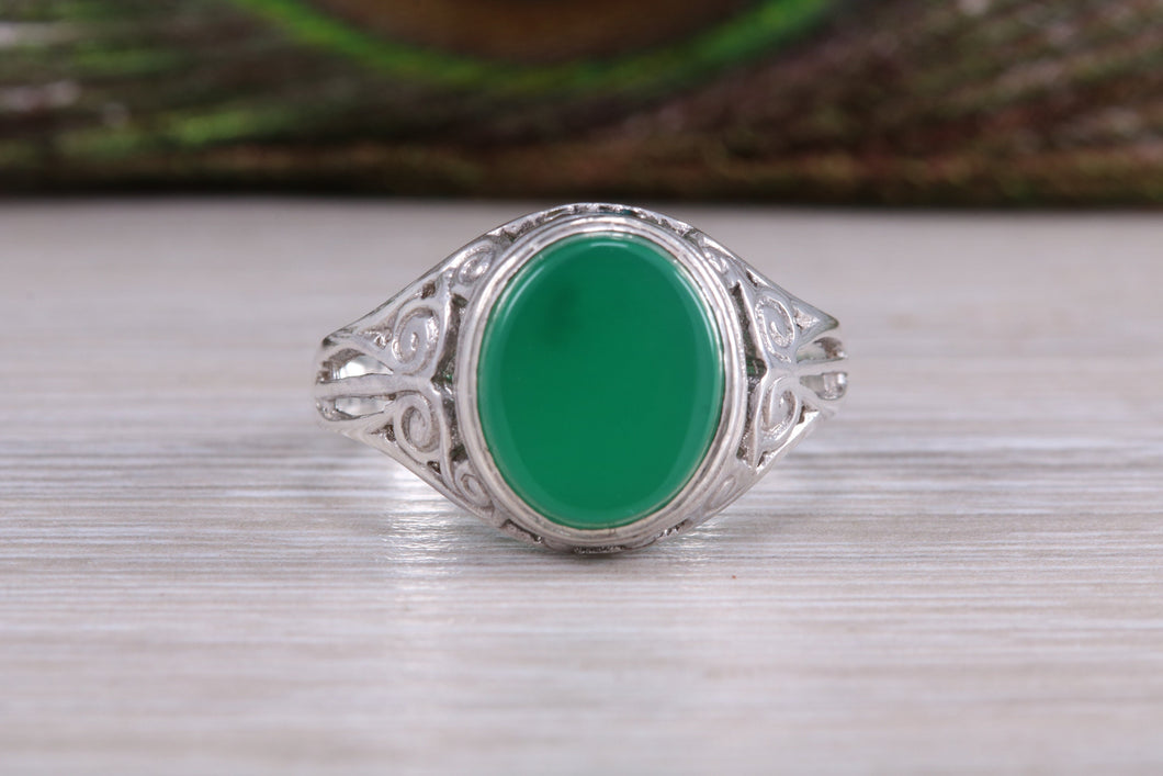Oval cut Green Agate set Silver Ring
