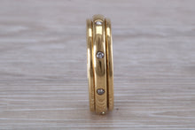 Load image into Gallery viewer, Diamond set Spinning Band in 9ct Yellow Gold