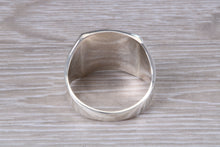 Load image into Gallery viewer, Large Patterned Signet Ring