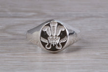 Load image into Gallery viewer, Prince of Wales Feathers Signet Ring