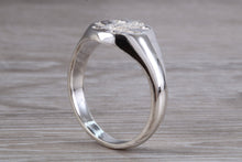 Load image into Gallery viewer, Prince of Wales Feathers Signet Ring