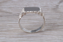 Load image into Gallery viewer, Rectangle Patterned Signet Ring