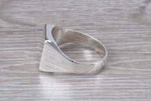Load image into Gallery viewer, Chunky Signet Ring