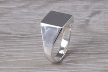 Load image into Gallery viewer, Chunky Signet Ring