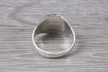 Load image into Gallery viewer, Beautiful Oval High Polished Signet Ring