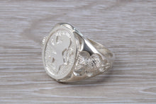 Load image into Gallery viewer, Roaring Lion Signet Ring