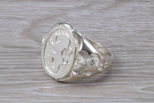Load image into Gallery viewer, Roaring Lion Signet Ring