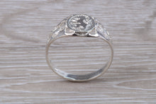 Load image into Gallery viewer, Roaring Lion Dainty Signet Ring