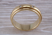 Load image into Gallery viewer, Diamond set Spinning Band in 9ct Yellow Gold