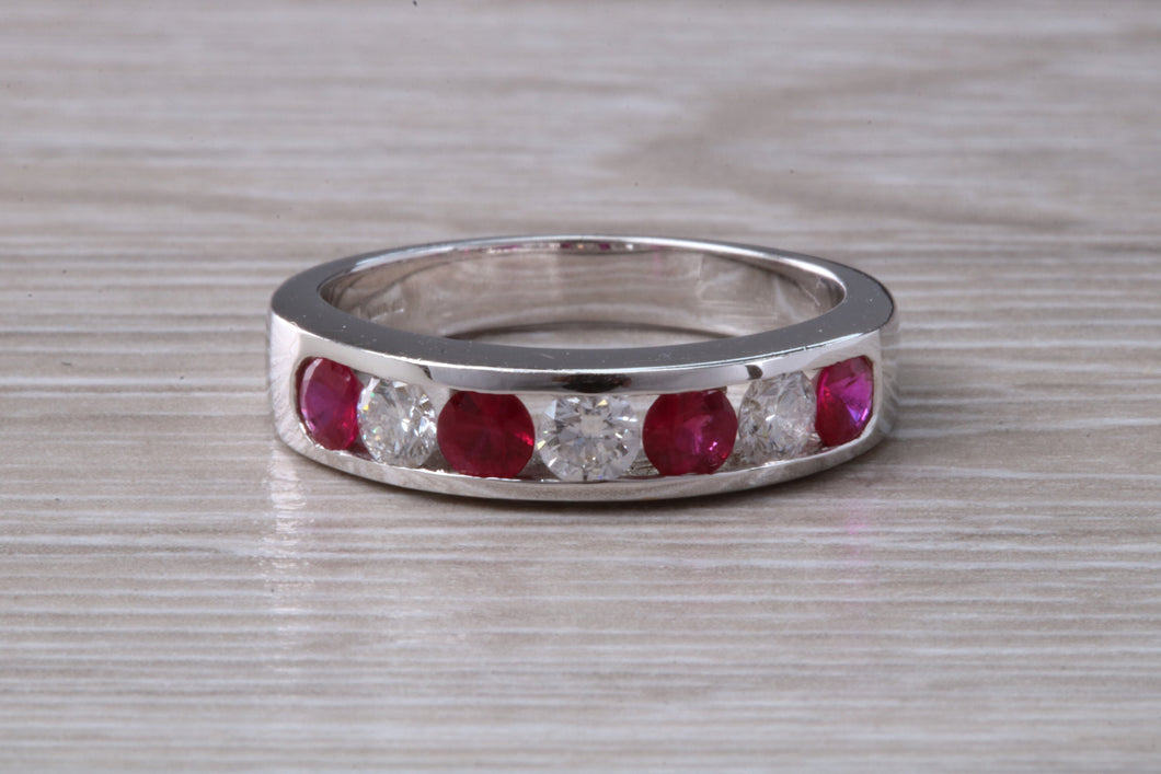 Stunning Ruby and Diamond set 18ct White Gold Band
