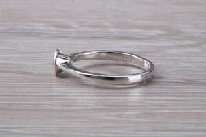 Beautiful Royal Blue Sapphire Rub Over set in 18ct White Gold Solitaire