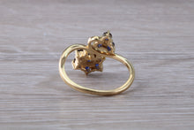 Load image into Gallery viewer, Ceylon Sapphire Flower Ring