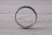 Load image into Gallery viewer, Simple Blue Sapphire Eternity Ring