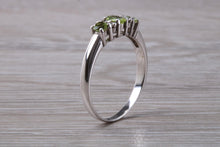 Load image into Gallery viewer, Peridot and Diamond set White Gold Ring