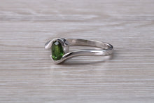 Load image into Gallery viewer, Oval cut Green Sapphire Crossover Ring
