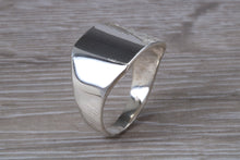 Load image into Gallery viewer, Large Patterned Signet Ring