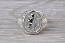 Load image into Gallery viewer, Roaring Lion Signet Ring