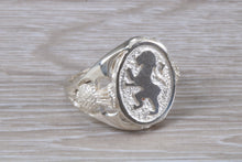 Load image into Gallery viewer, Roaring Lion Signet Ring