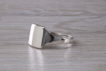 Load image into Gallery viewer, Square Faced Unisex Signet Ring
