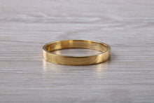 Load image into Gallery viewer, 3mm Wide Flat Profile 18ct Yellow Gold Band