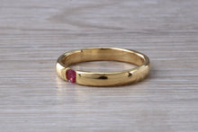 Load image into Gallery viewer, Tension set Natural Ruby Gold Band