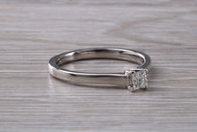 Load image into Gallery viewer, Simple and Minimalistic Princess cut Diamond set 18ct White Gold Solitaire