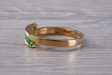 Load image into Gallery viewer, Natural Emerald set Yellow Gold Ring