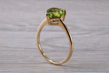 Load image into Gallery viewer, Heart Shape Peridot set Yellow Gold Ring