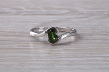 Load image into Gallery viewer, Oval cut Green Sapphire Crossover Ring