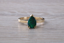 Load image into Gallery viewer, Very Sparkly Tear Drop cut Opal set Yellow Gold Ring