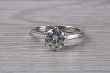 Load image into Gallery viewer, One carat Platinum Diamond Solitaire, set in six Claw Ring, Simple and Elegant Solitaire