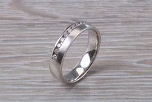 Load image into Gallery viewer, Beautiful Diamond set 18ct White Gold Band