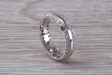 Load image into Gallery viewer, Very Dressy Two Rows Circle Diamond set 18ct White Gold Band