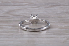 Load image into Gallery viewer, Classic Round Brilliant cut Diamond Solitaire