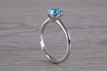 Load image into Gallery viewer, Tulip Flower 18ct White Gold Swiss Blue Topaz Ring