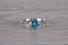 Load image into Gallery viewer, Tulip Flower 18ct White Gold Swiss Blue Topaz Ring