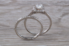 Load image into Gallery viewer, One carat Diamond set Platinum Bridal Rings