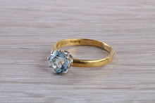 Load image into Gallery viewer, 1.50 carat Aquamarine Solitaire set in Yellow Gold and Platinum