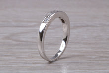 Load image into Gallery viewer, Traditional Half carat Baguette and Round cut Diamond Band
