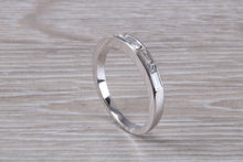 Load image into Gallery viewer, Traditional Half carat Baguette and Round cut Diamond Band