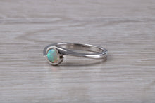 Load image into Gallery viewer, Dainty Round Shape Opal Ring